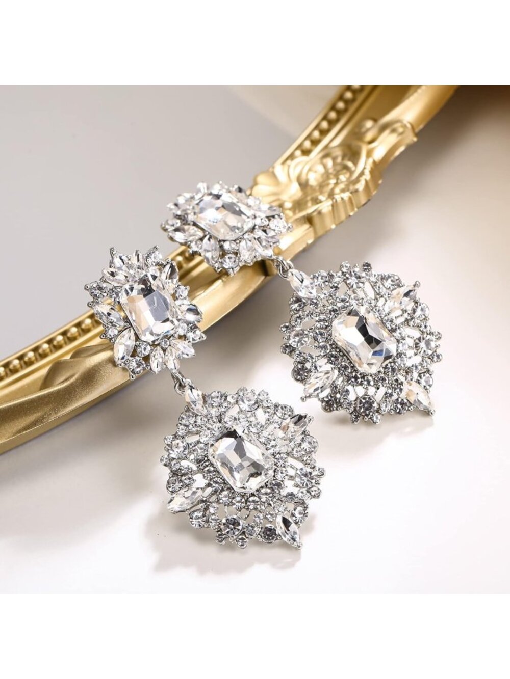 Vintage Art Deco Rhinestone Dangle Chandelier Earrings - Glamorous Clip-on Style - Picture 4 of 6